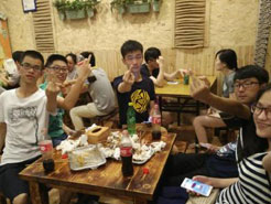 普格烧烤加盟,学烧烤技术,开烧烤店多少钱疯狂烤翅加盟